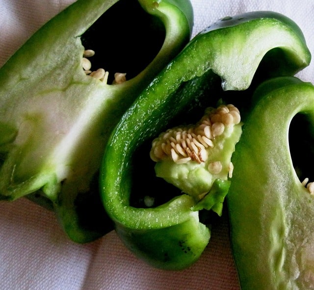 Even free photos of green peppers.